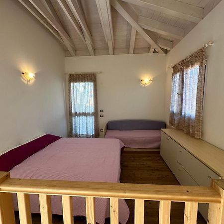 Residence Stefania Attici Su 2 Livelli - Agenzia Cocal Caorle Eksteriør billede