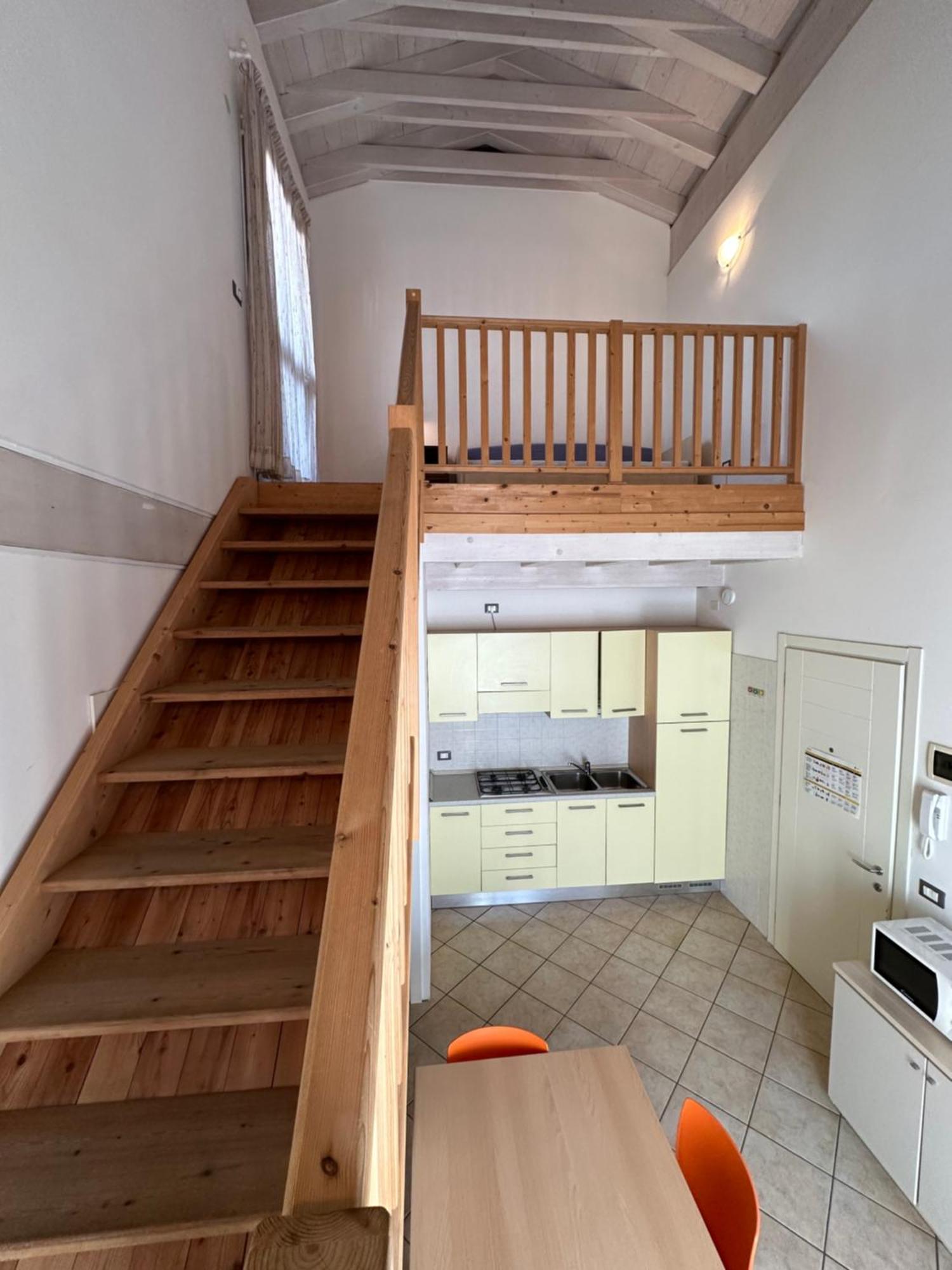 Residence Stefania Attici Su 2 Livelli - Agenzia Cocal Caorle Eksteriør billede