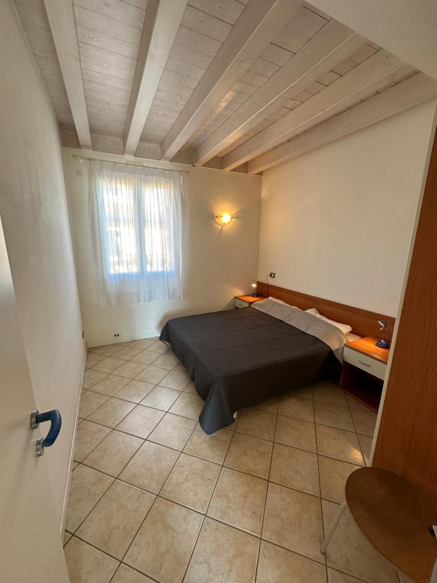 Residence Stefania Attici Su 2 Livelli - Agenzia Cocal Caorle Eksteriør billede